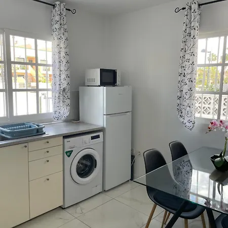 Beautiful With Pool And Wifi Appartement